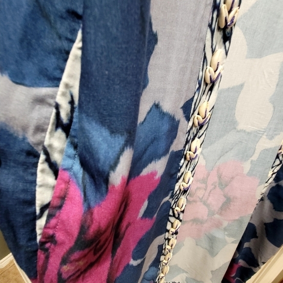 NWT SOFT SURROUNDINGS S/M Colorful Embellished Seashells Kimono Coverup Floral - Picture 8 of 13